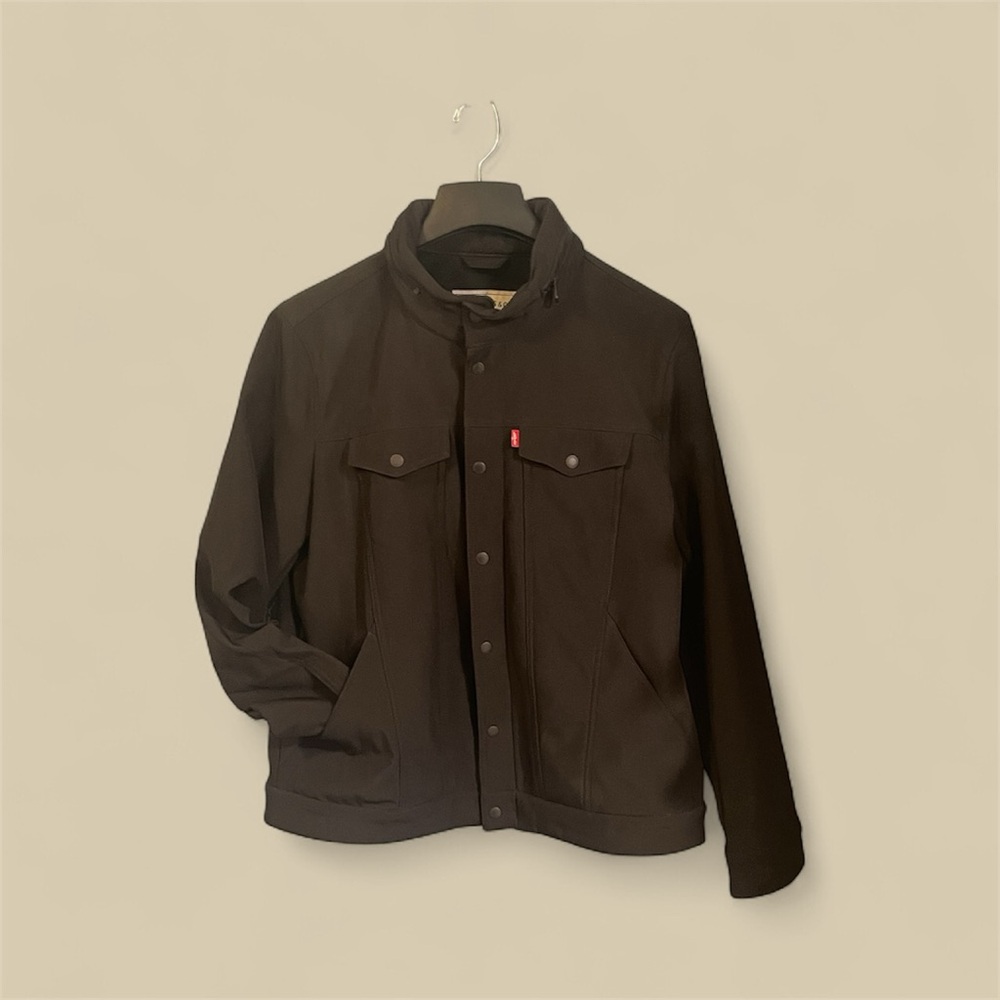 Levi’s Men's Black large cold weather jacket with hood